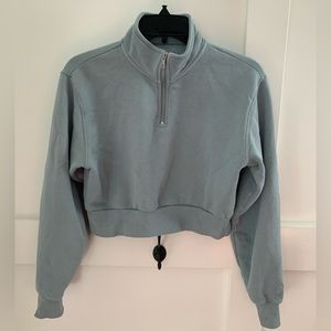 Aritzia TNA cozy fleece 1/4 zip top size XXS light blue